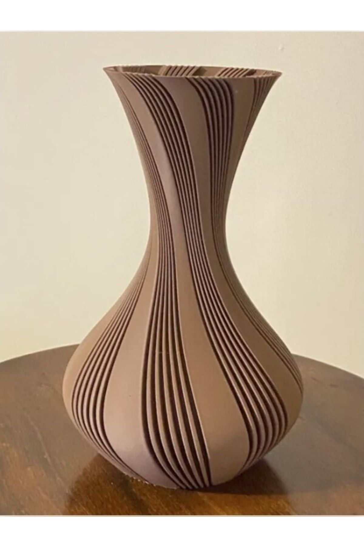 Shapely3D Spiral Çizgili Kahverengi Dekoratif Vazo