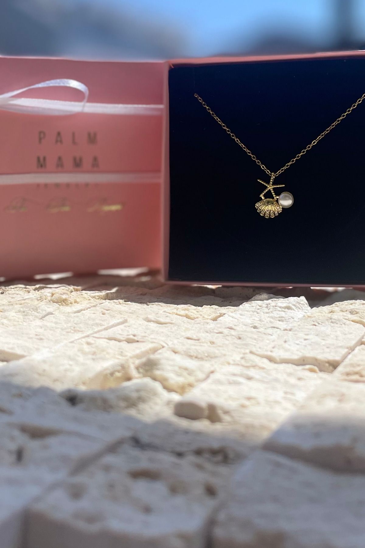 PALM MAMA JEWELRY Deniz Kızı Masalı Minimal Yıldız İnci Detaylı Gold Paslanmaz Çelik Pembe Hediye Kutulu Kolye