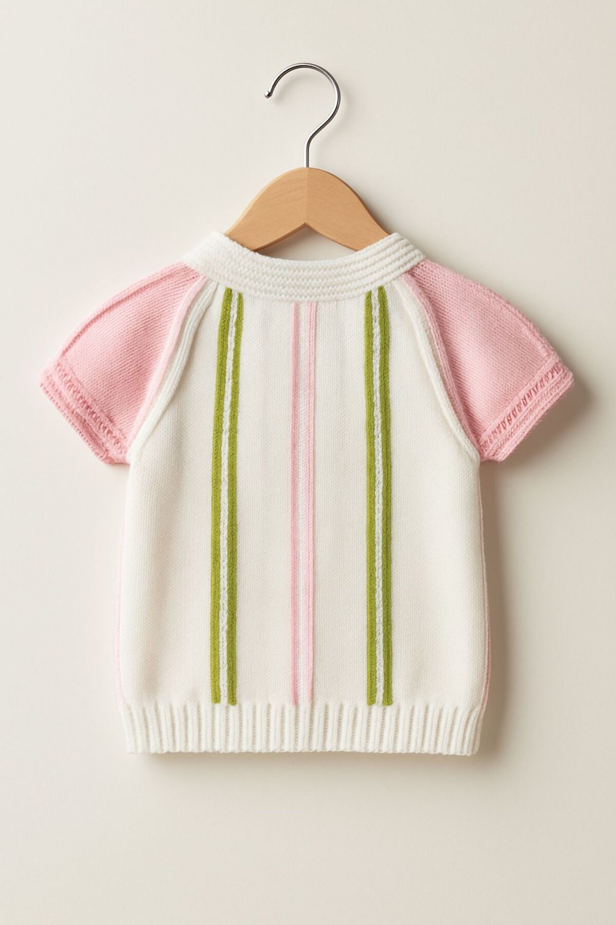 BABYLY Yumuşak Dokulu Örgü Bebek Yeleği – Düğmeli, 0-12 Ay (unisex) fotoğrafı 2 (önizleme)