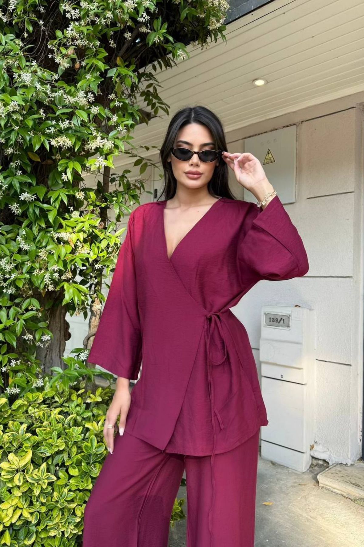 oshebu Bej Kruvaze Bağlamalı Kimono Takım – Oversize Rahat Kesim