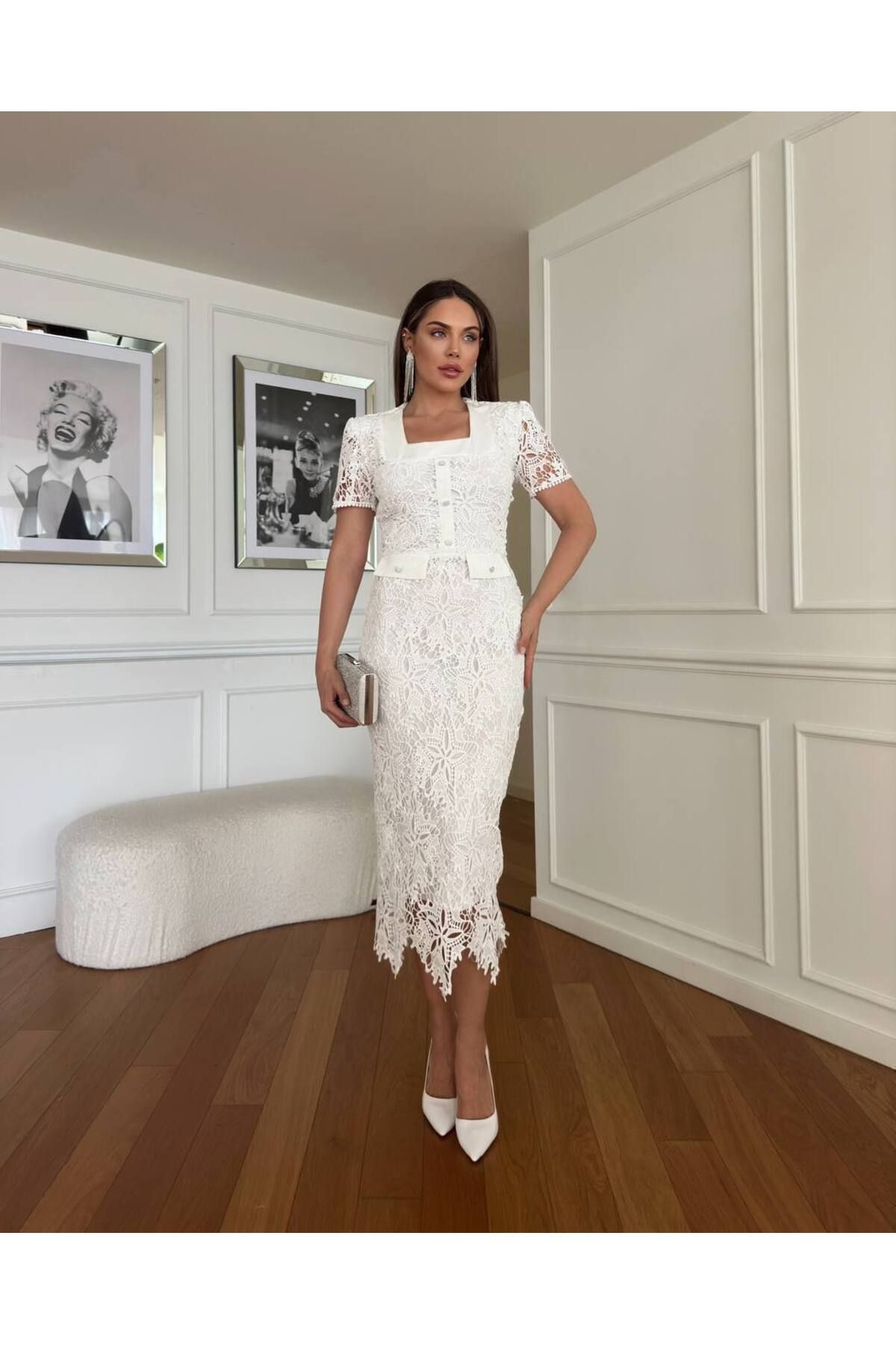 Castivo Fashion Kare Yaka Kısa Kollu Dantel Abiye Elbise