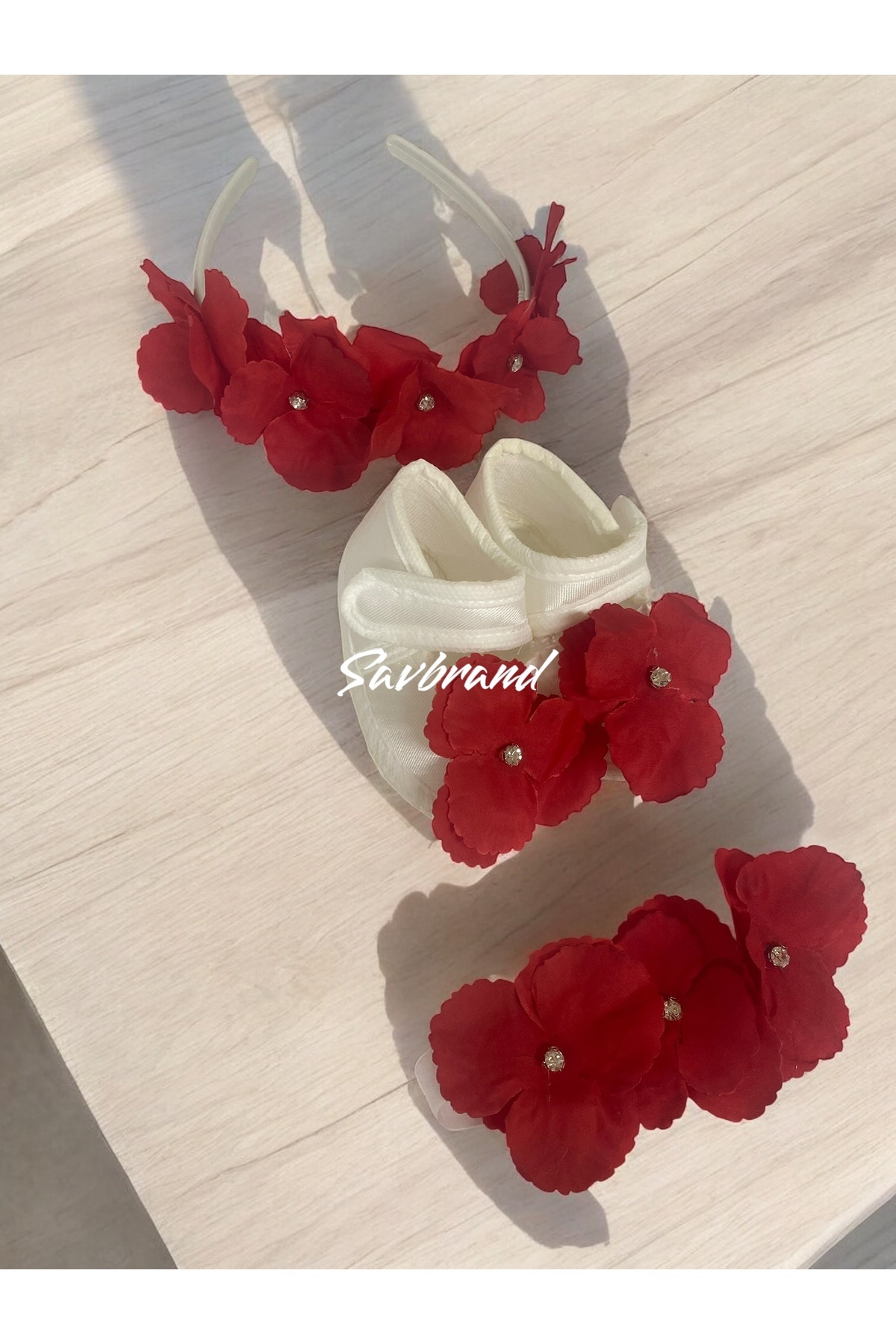 SavBrand Ortancalı Lohusa Anne Tacı Bandanası ve Bebek Patiği fotoğrafı 4 (önizleme)