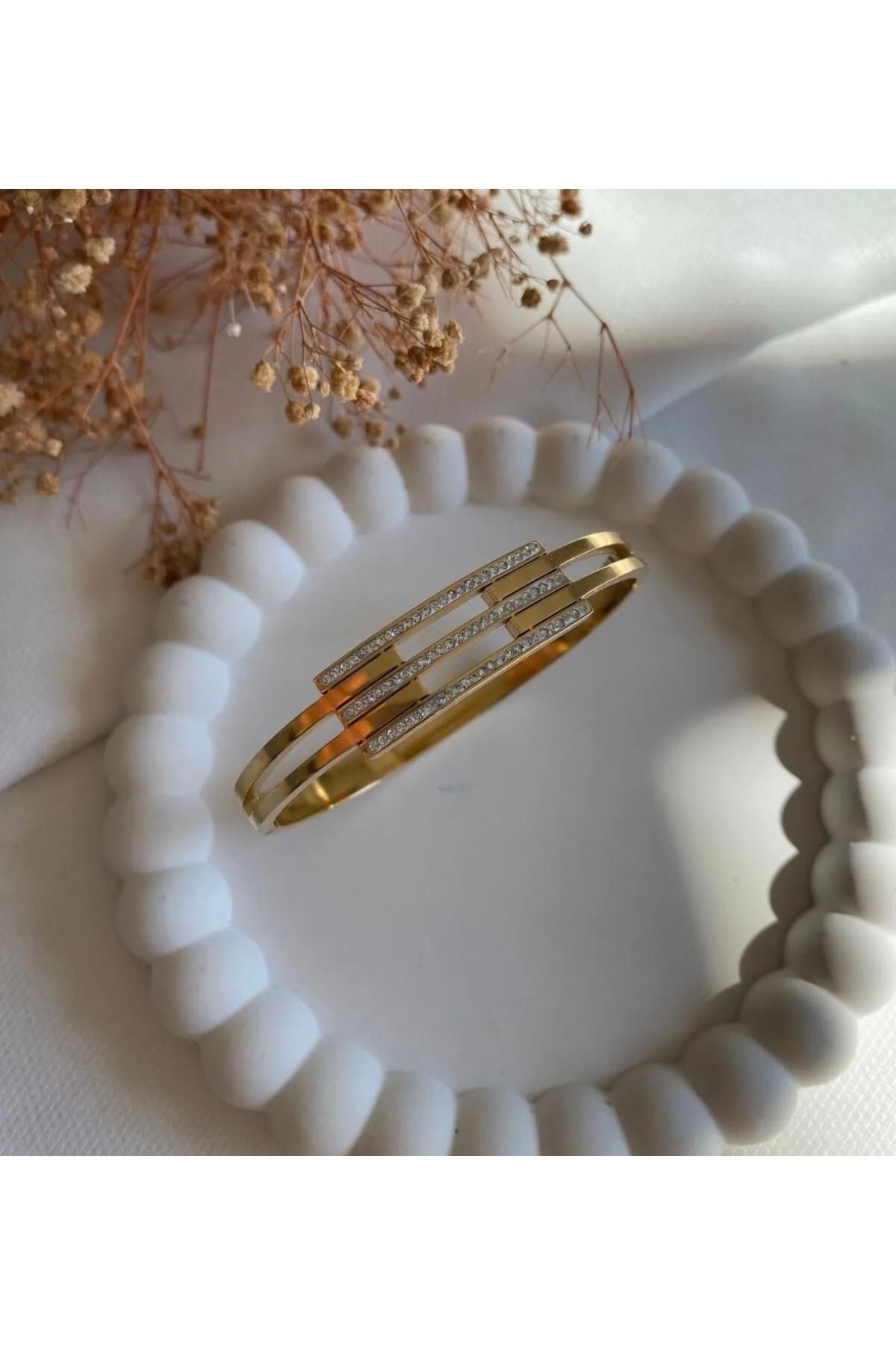 LİSBOND ELEGANCE Lisbond Elegance Kaburga model çelik kelepçe bileklik 2 sıra kaburga bileklik