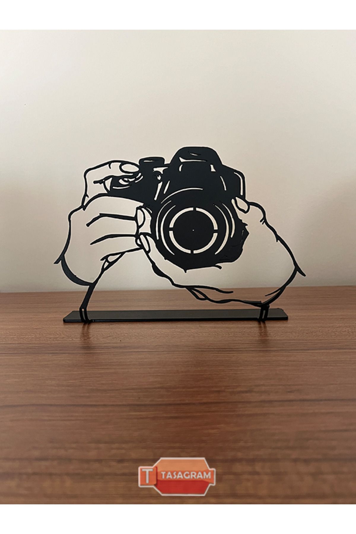 Saatistan Şık siyah fotoğraf makinesi masa dekoru, tarzınıza modern dokunuş!