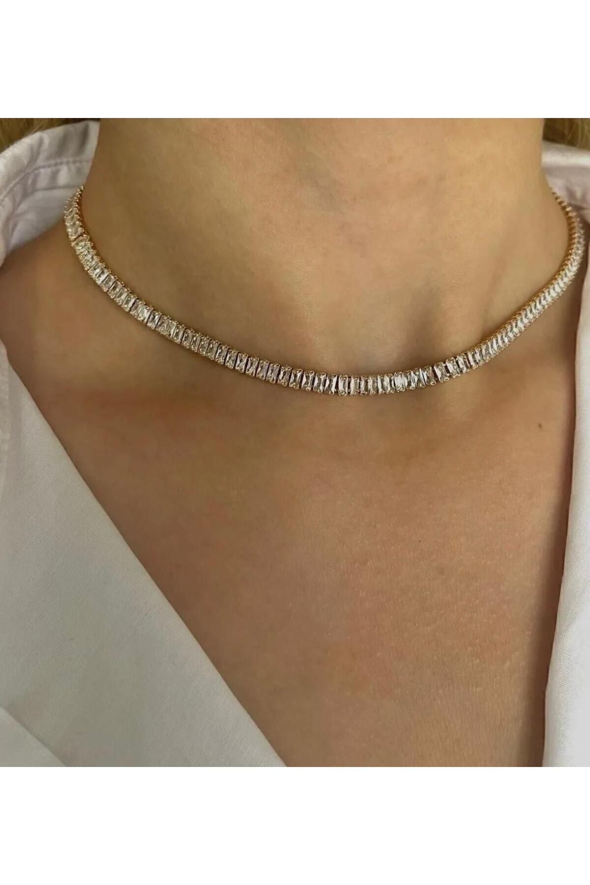 LİSBOND ELEGANCE Lisbond Elegance Suyolu Kolye Baget Taşlı Zirkon Taşlı Zirkonyum 44 Cm Gümüş Renk