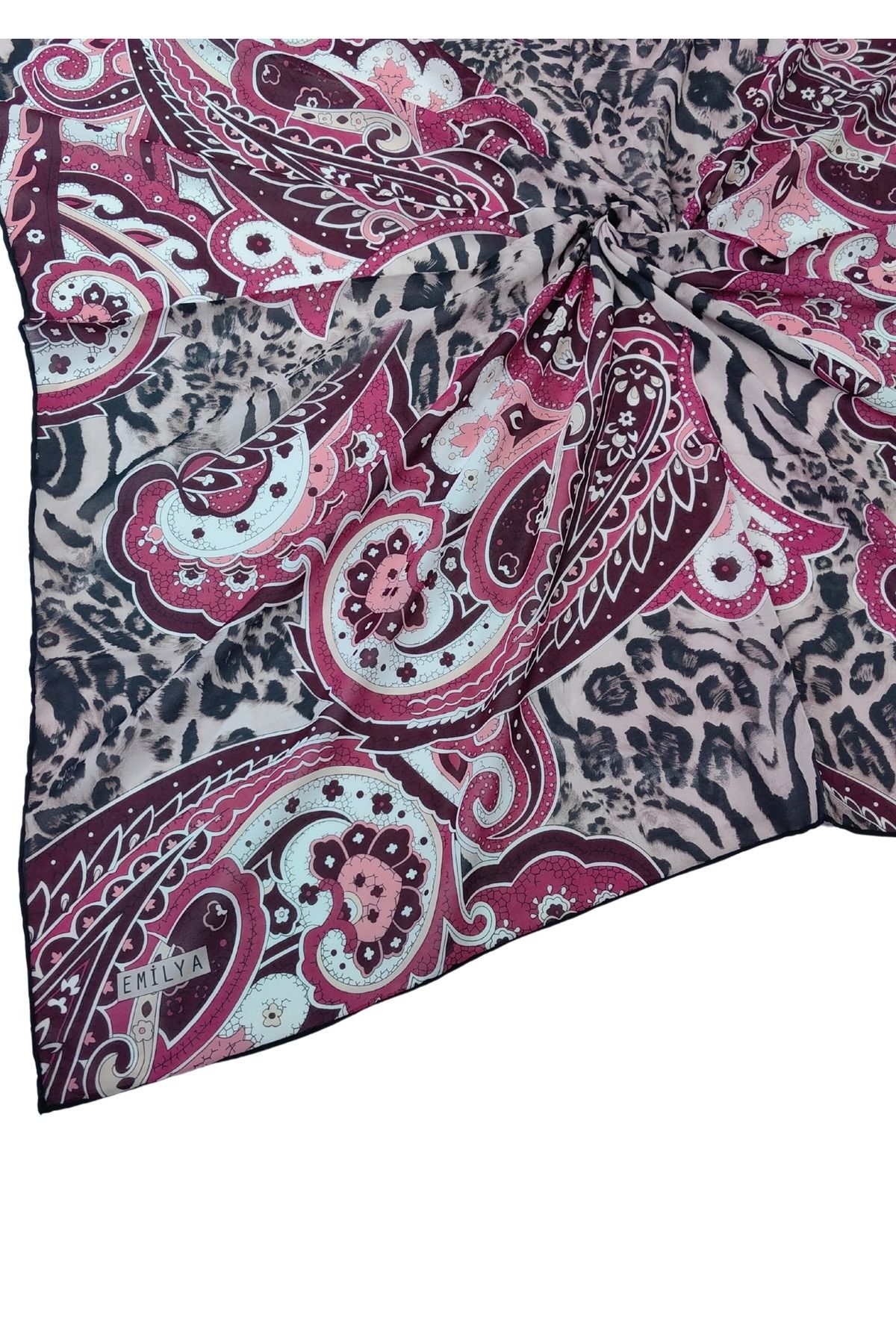 mim eşarp Emilya Fres Krep Leopar Desenli Eşarp 90x90 cm