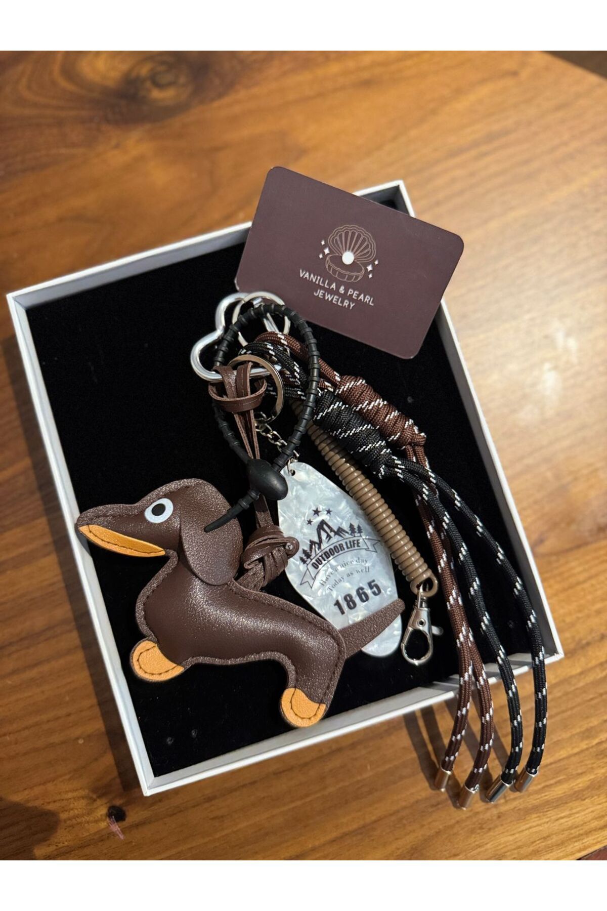 vanilla & pearl jewelry Köpek Detaylı Çanta Charm Seti