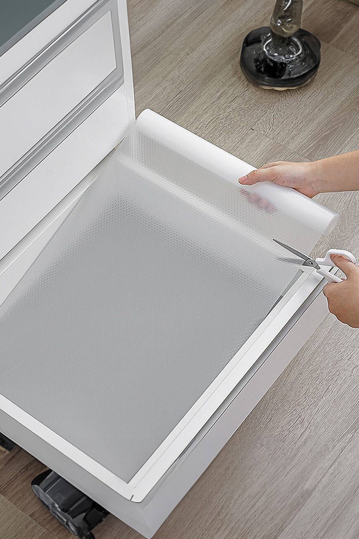 teknotrust Kaymaz şeffaf çekmece içi raf örtüsü, 45cm x 10m, mutfak kullanımı için ideal