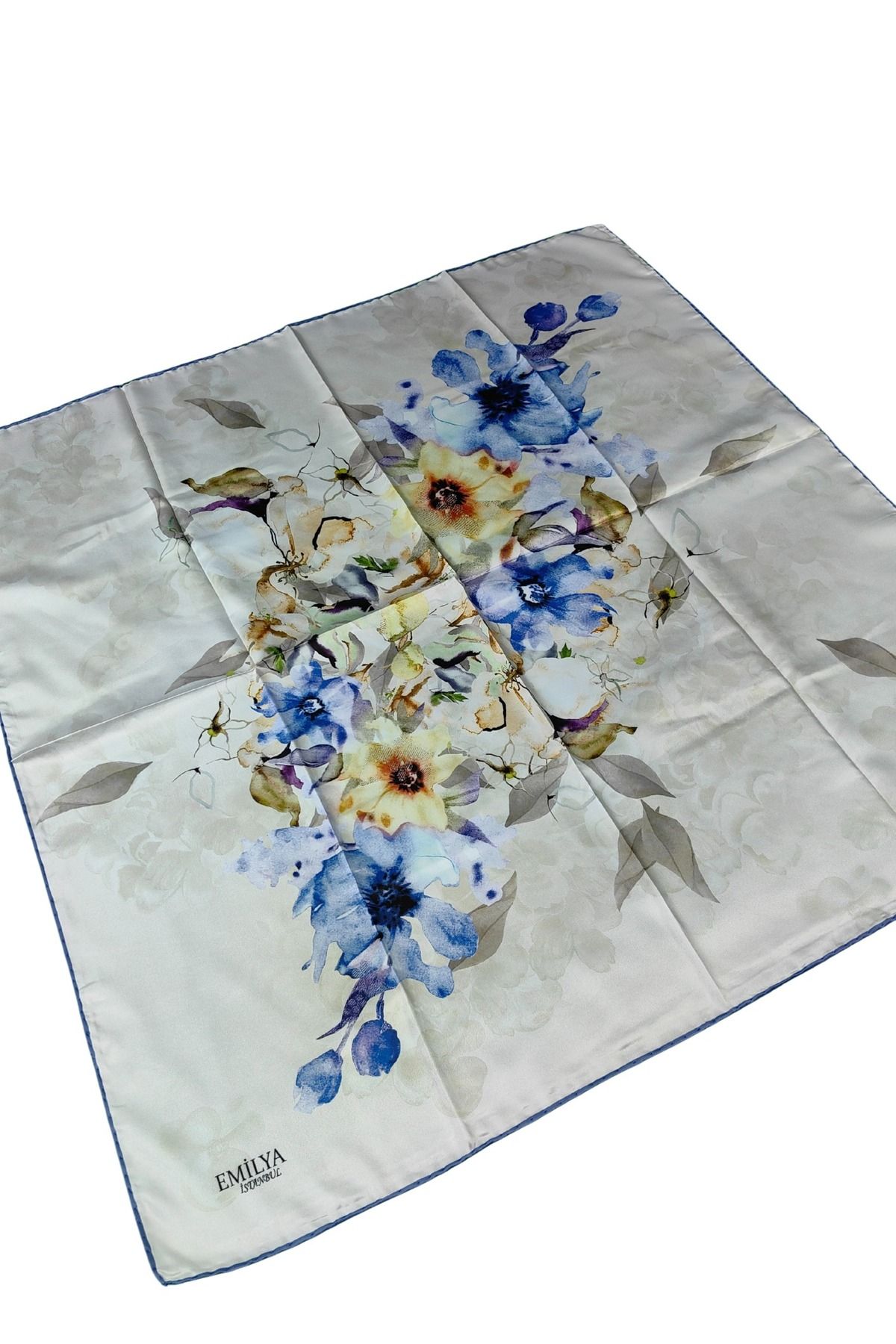mim eşarp Emilya Rayon Çiçek Desenli Eşarp 90x90 Cm
