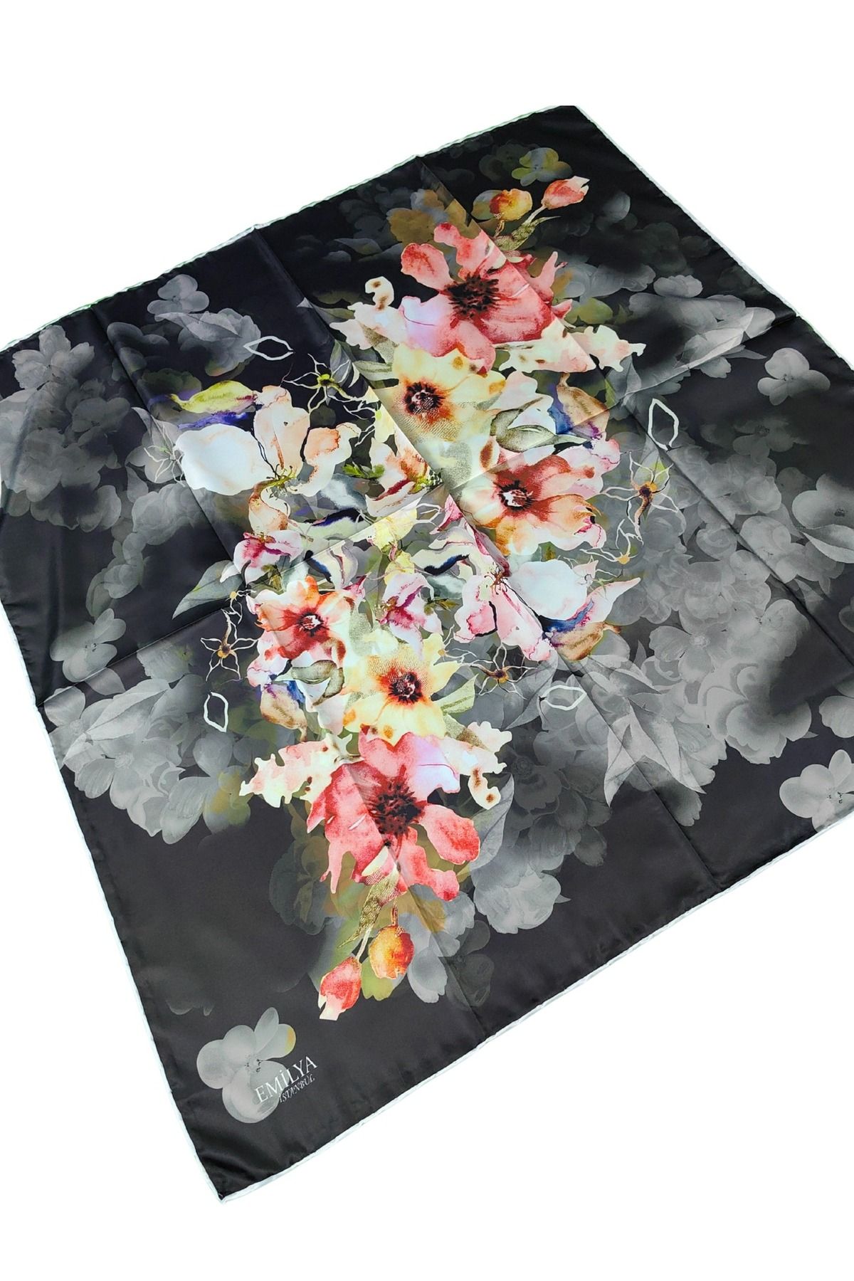 mim eşarp Emilya Rayon Çiçek Desenli Eşarp 90x90 Cm
