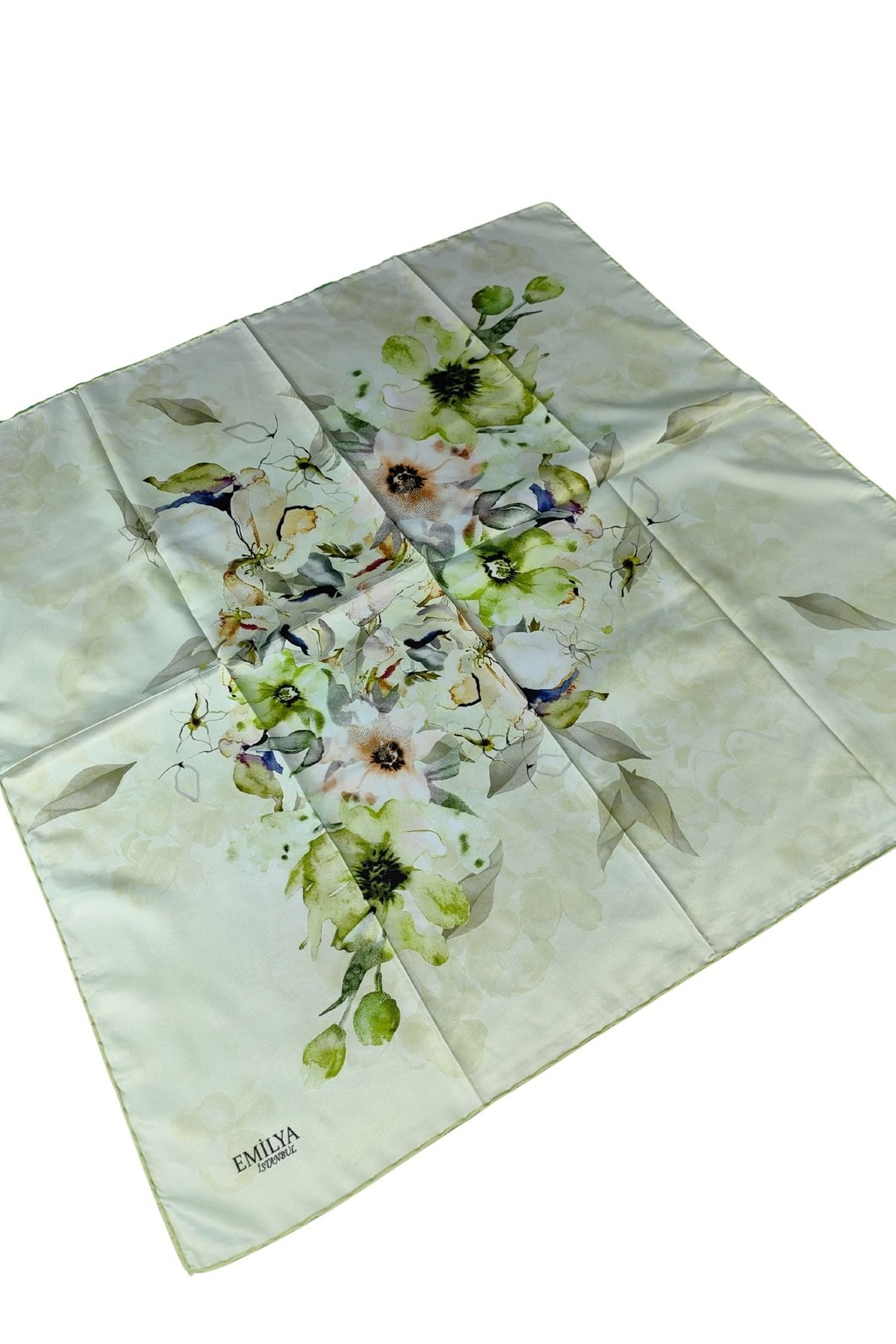 mim eşarp Emilya Rayon Çiçek Desenli Eşarp 90x90 Cm
