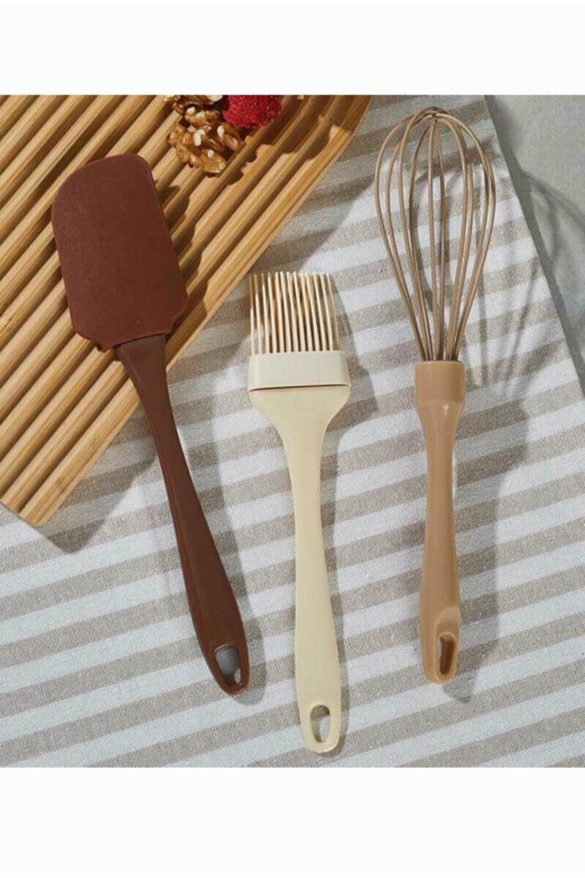 MATMEL Chocky Silikon 3'lü Mutfak Seti Çırpıçı,Spatula,Yumurta Fırçası