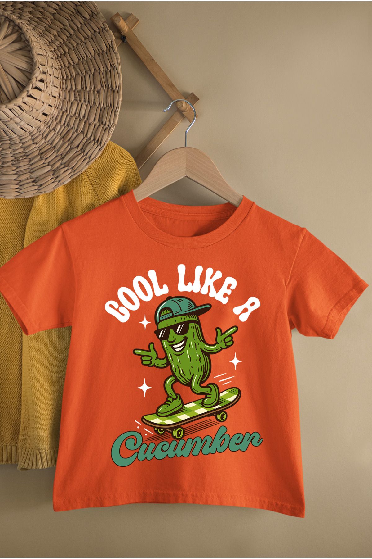 MAGORS COOL CUCUMBER BASKILI PAMUKLU BİSİKLET YAKA KISA KOLLU GENÇ VE ÇOCUK TSHIRT