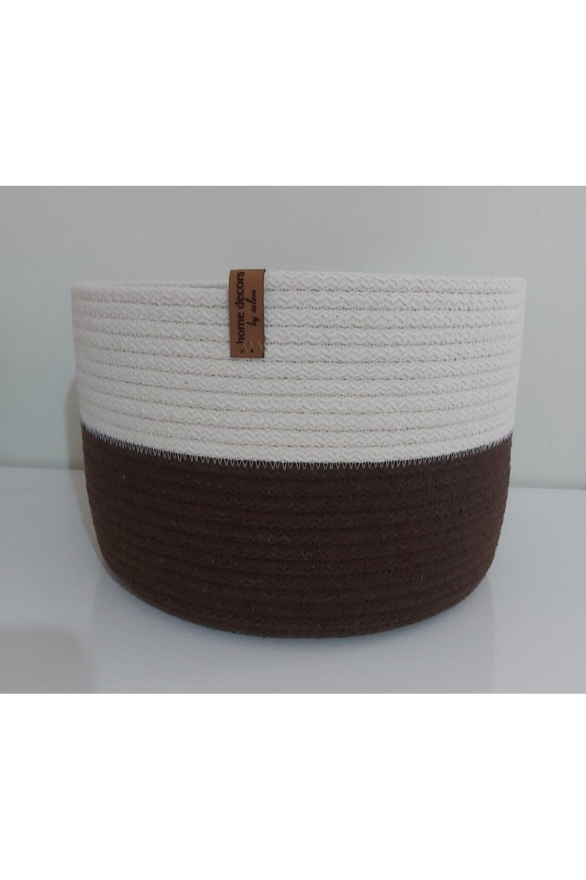 teknotrust Şık Yuvarlak Hasır Sepet, Organizer ve Dekorasyon, 25x15cm, Beyaz ve Altın Detaylı