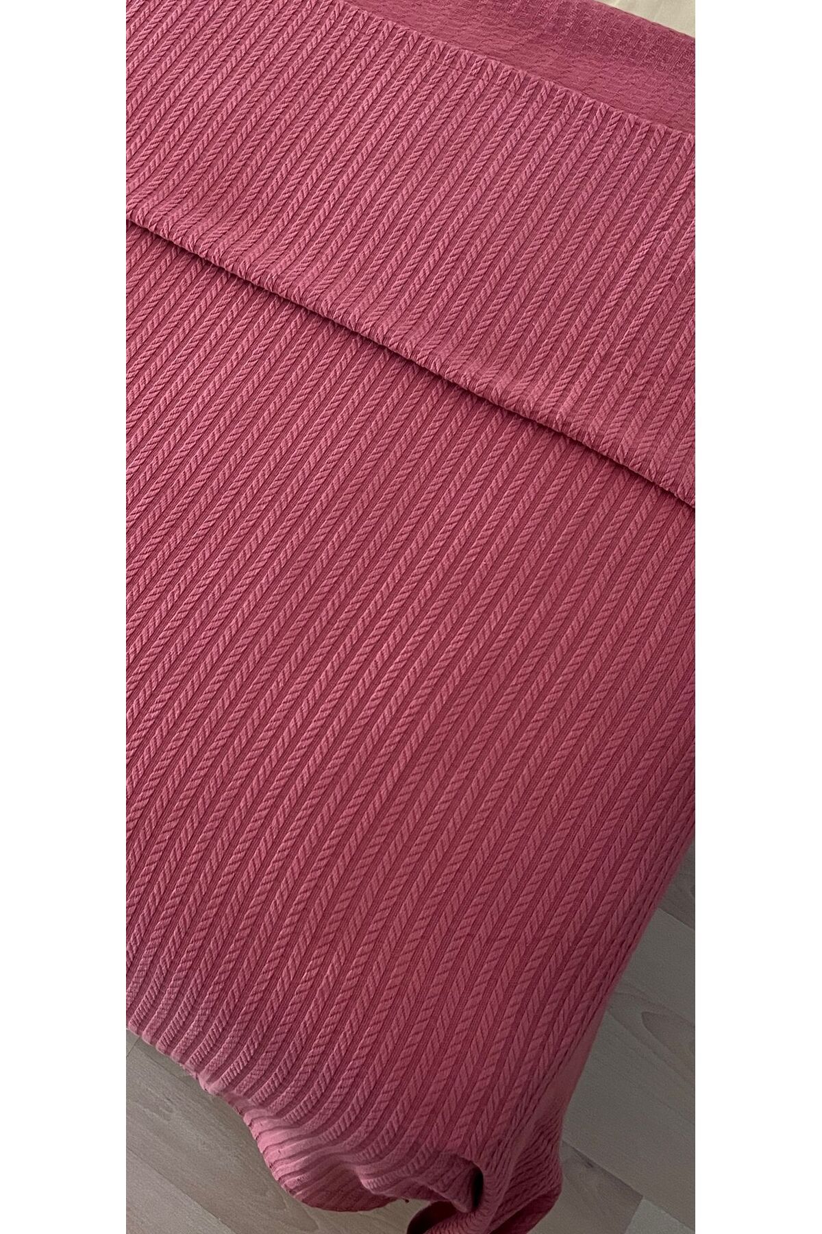 Zeren Home Saç Örgü Modelli TEK Kişilik Pamuklu Pike - Yatak Örtüsü 160 x 220 cm