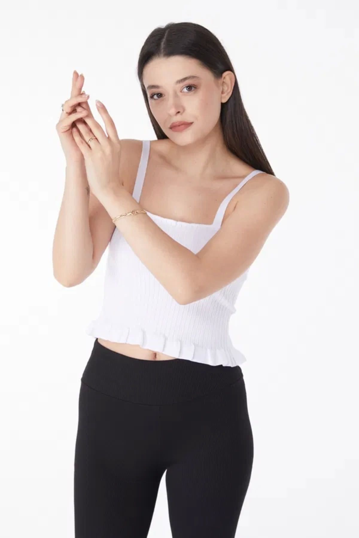 ZORM Rahat ve Şık Yazlık Crop Triko