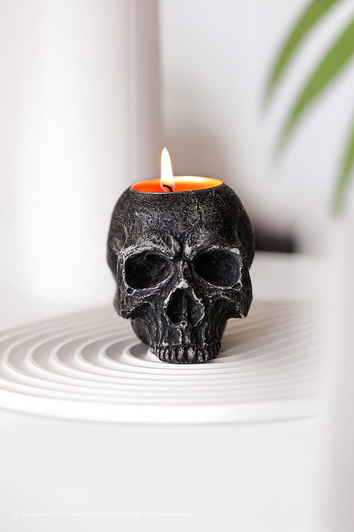 Saatistan Modern gotik karizmatik kafatası tealight mumluk, dekoratif ve şık tasarım