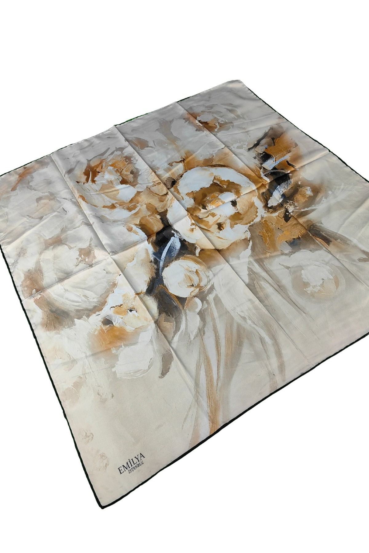 mim eşarp Emilya Rayon Çiçek Desenli Eşarp 90x90 cm