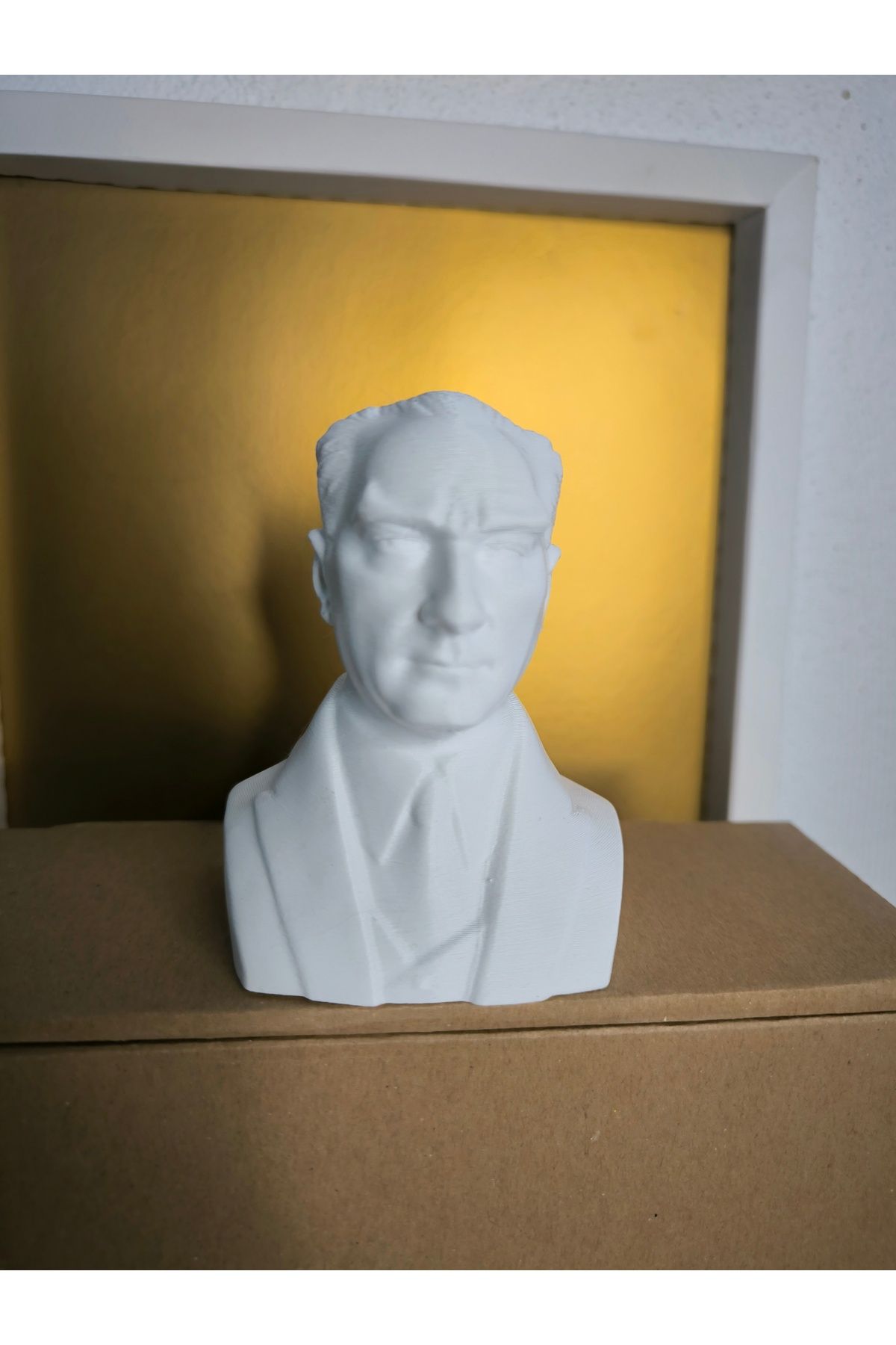 Mutu Store Dekoratif Atatürk Masa Üstü Heykel Figürü