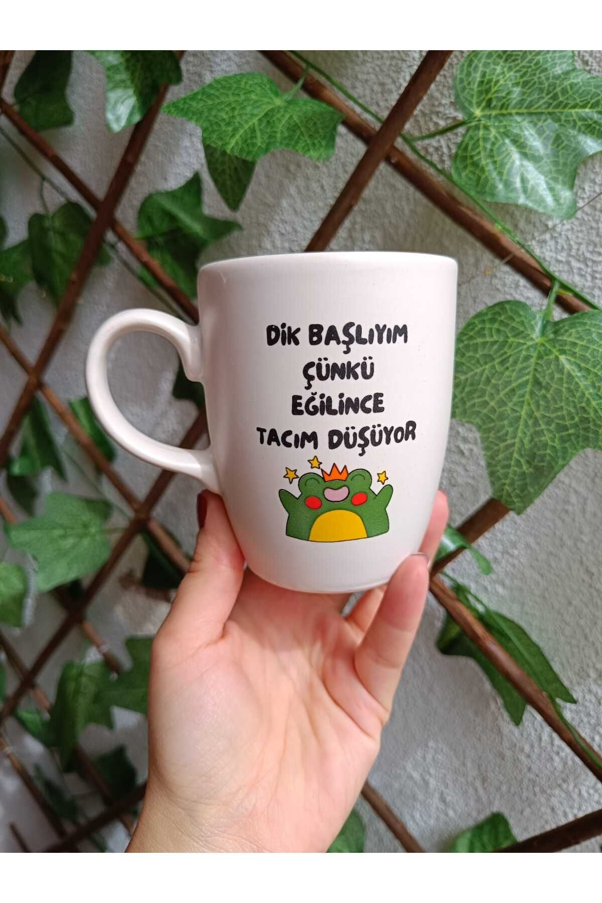 Fallinlove Eğilince Tacım Düşüyor Mottolu Baskı Kupa