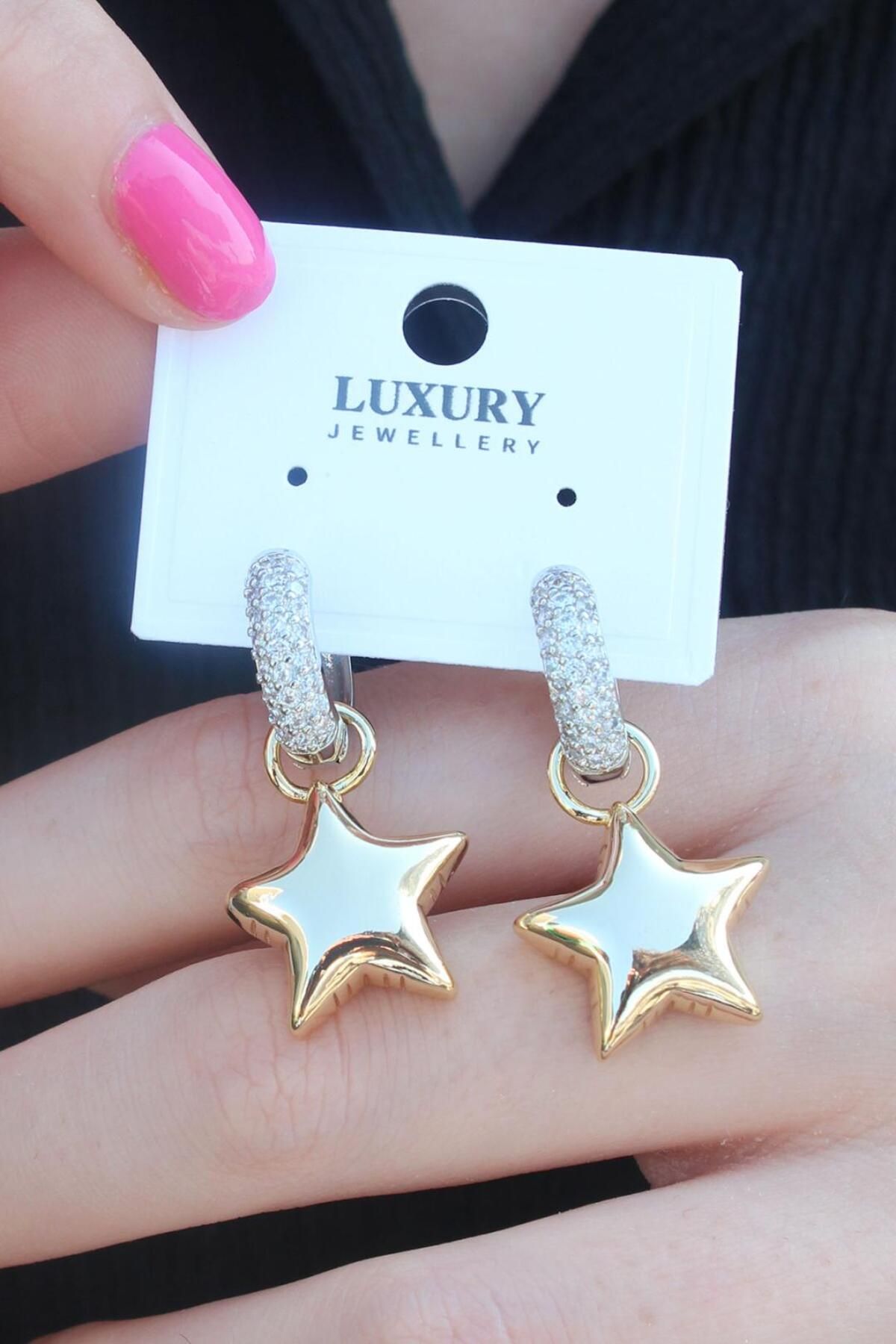 AfraBeauty Gold Zirkon Taşlı Halka Yıldız Figür 925 Ayar Paslanmaz Çelik Kadın Küpe