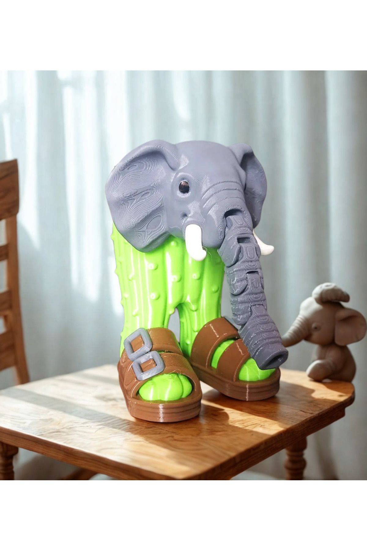 Cochines Lirili Larila Figürü – 13 cm Sağlıklı PETG malzemeden brainrot Hareketli 3D Dekoratif Figür