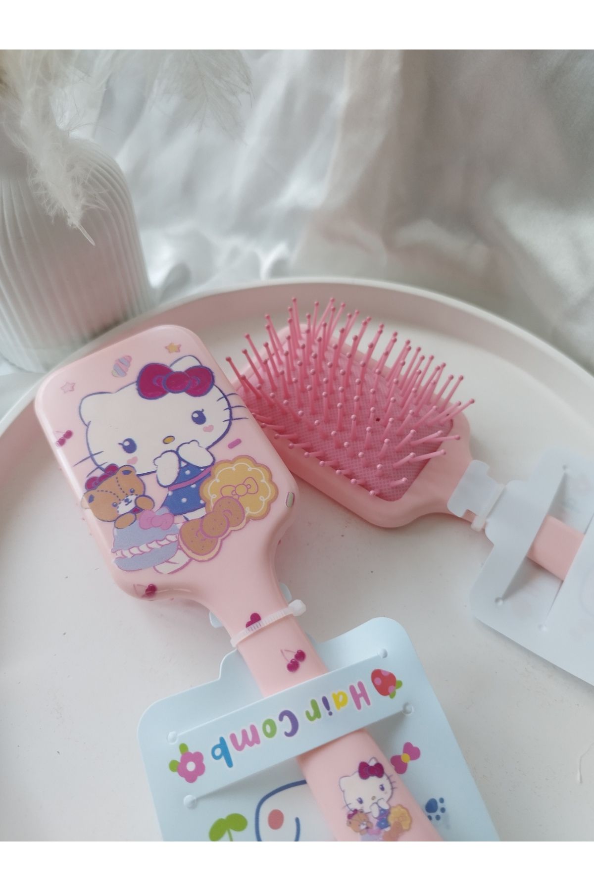 LADYBİRDAKSESUAR Karakterli renkli Çocuk tarağı Dikdörtgen Hellooo kitty