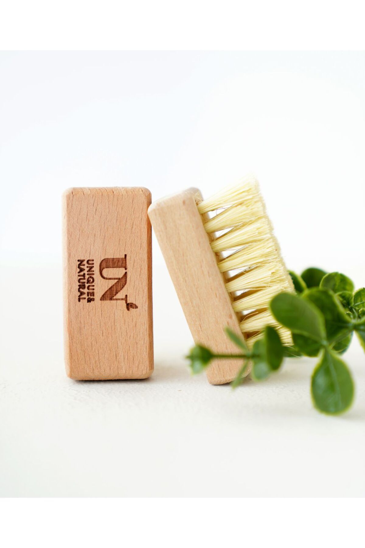unique and natural VEGAN TIRNAK FIRÇASI