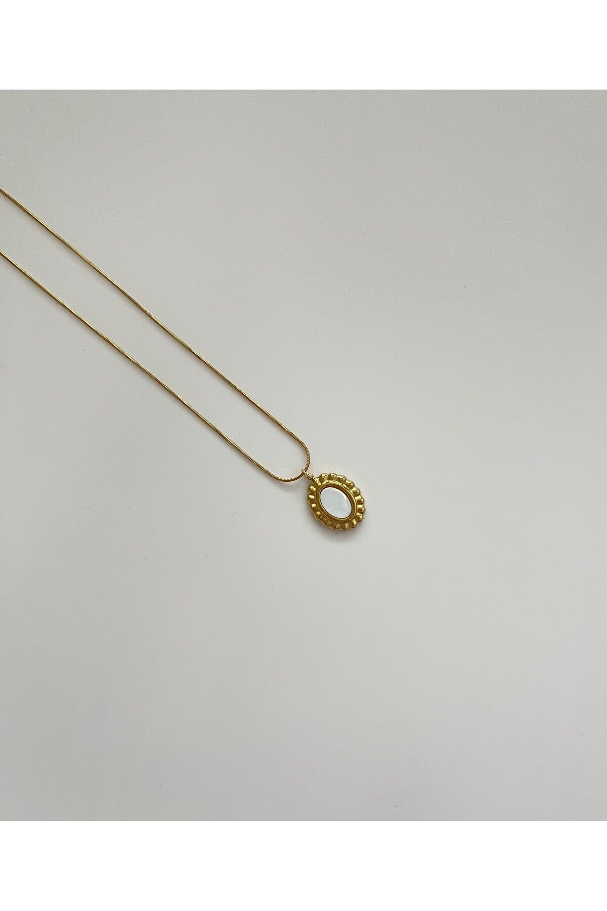 Elysia Accessory Sedefli Çelik Kolye