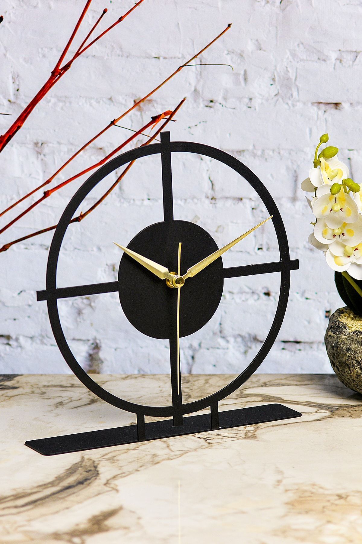 Saatistan Siyah Metal Dekoratif Masa Saati 25x23cm, Şık ve Modern Tasarım