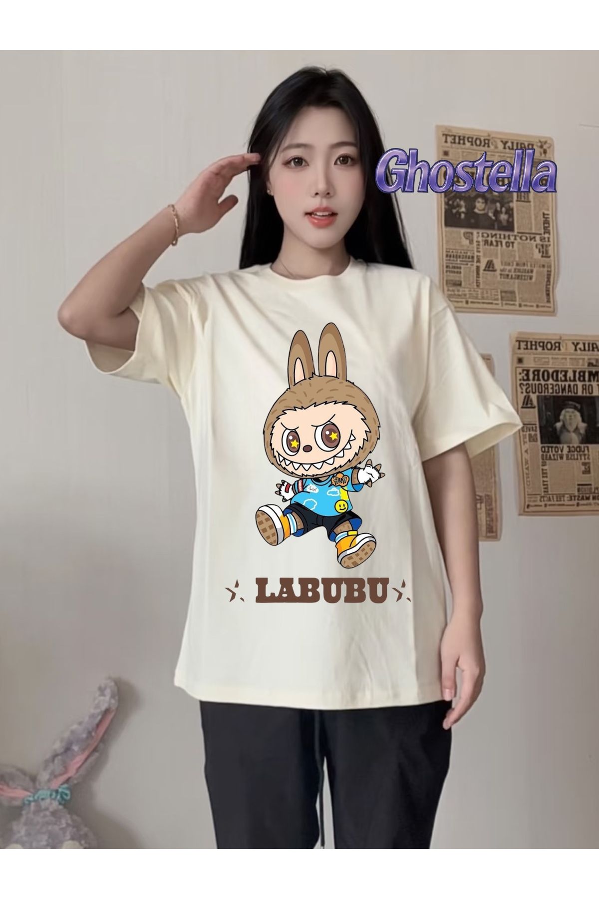 Minga London Bej Labubu Child Baskılı Oversize Unisex Tshirt -Ghostella