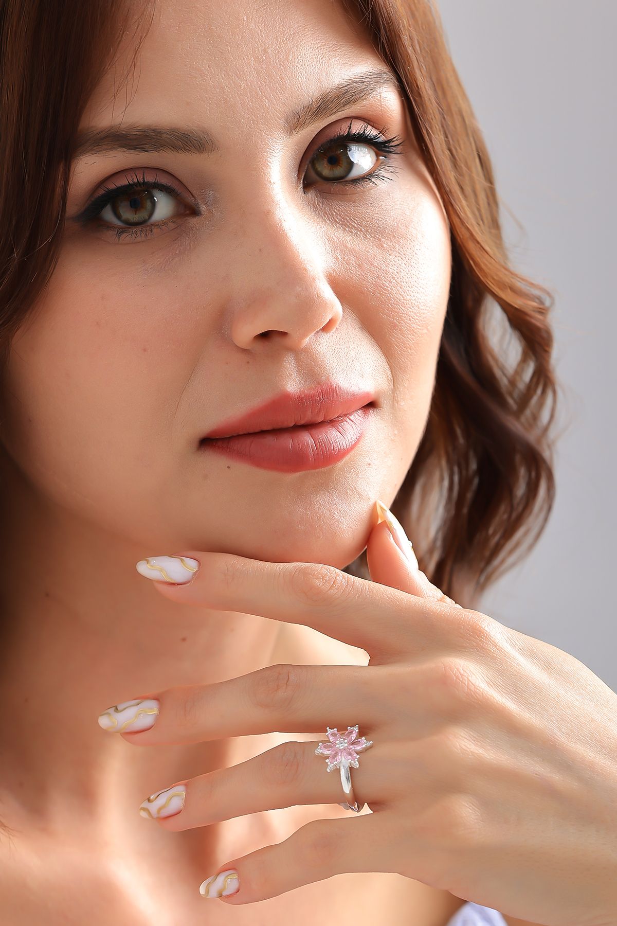 Lucente Jewellery Özel Hediye Kutulu Pembe Lotus Çiçeği Ametist Taşlı Gümüş Kaplama Ayarlanabilir Manolya Çiçeği Yüzük