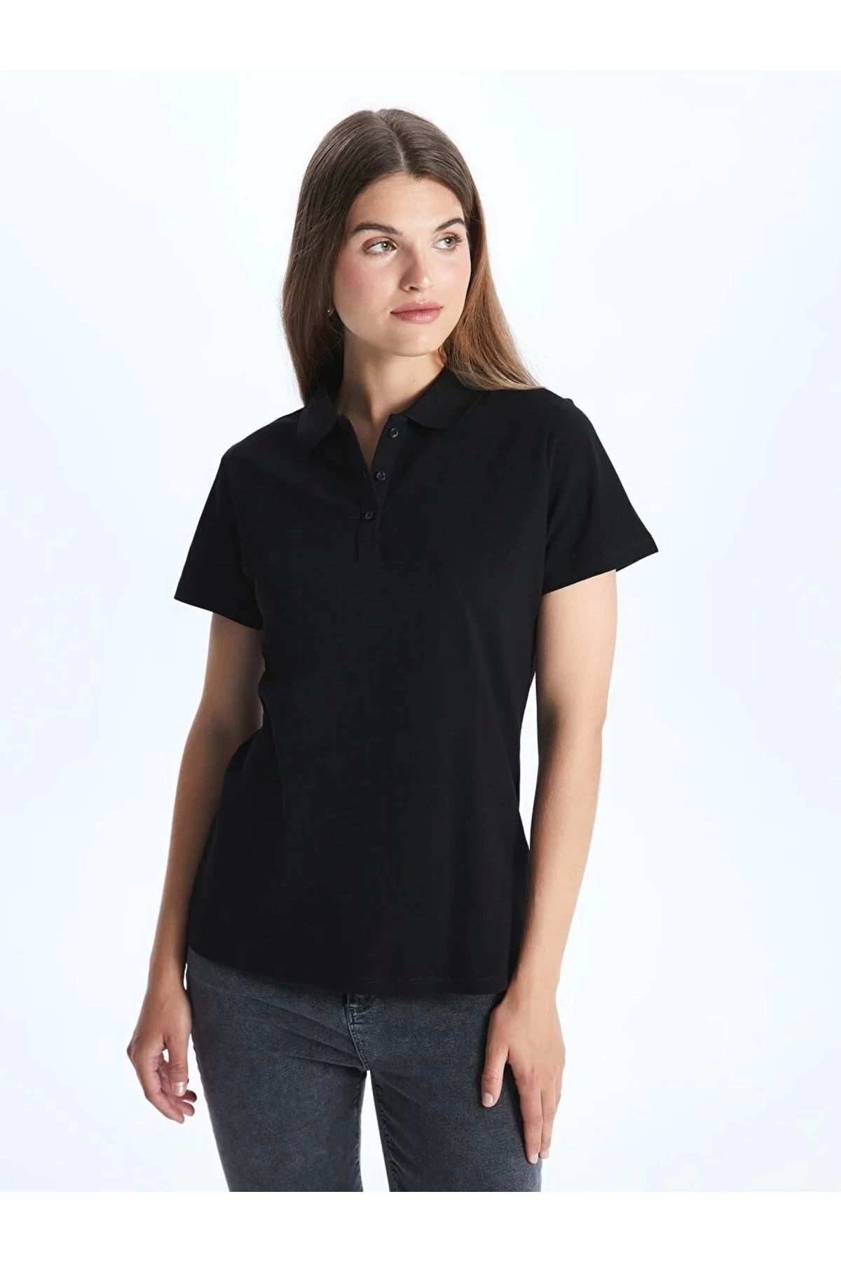 LC Waikiki LCWAIKIKI Classic Polo Yaka Düz Kısa Kollu Kadın Tişört