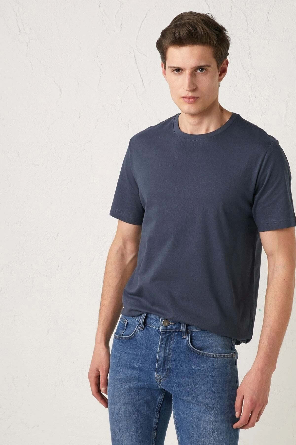 LC Waikiki LC WAIKI Your Fashion Style'dan Erkek Indigo Tişört Bisiklet Yaka Basic Kısa Kollu Pamuklu Basic