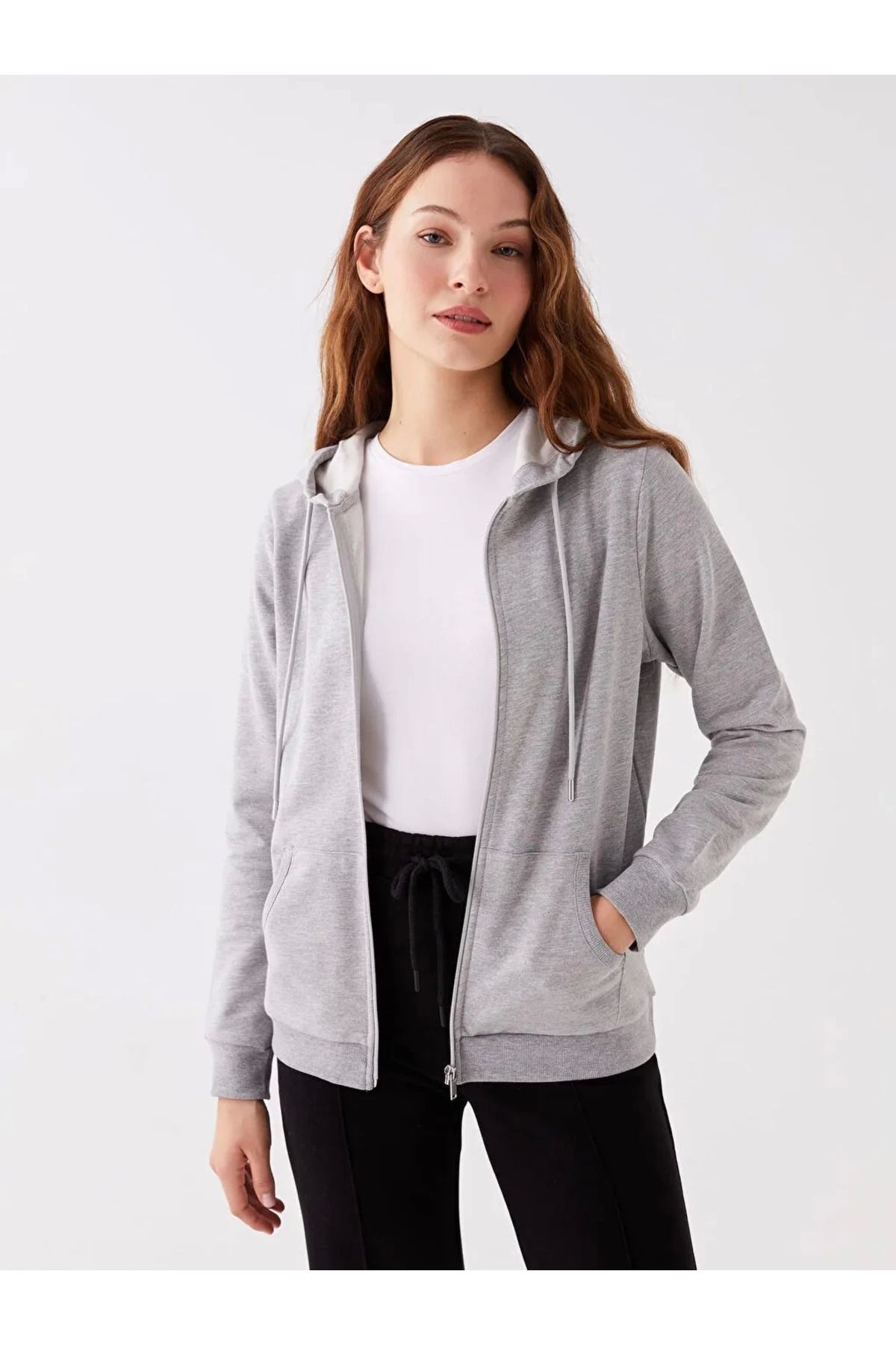 LC Waikiki LCWAIKIKI Basic Kapüşonlu Düz Uzun Kollu Kadın Fermuarlı Sweatshirt