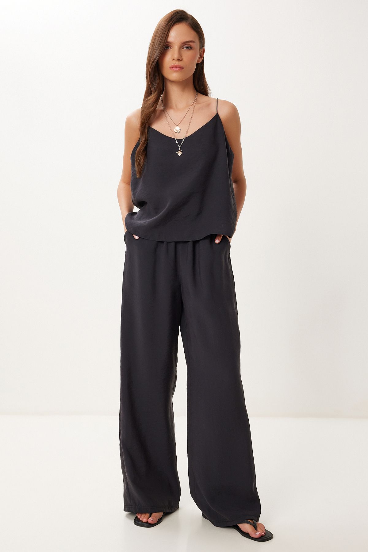 Lovelyİstanbul Askılı Modal Bluz Pantolon Takım SİYAH LRV0108