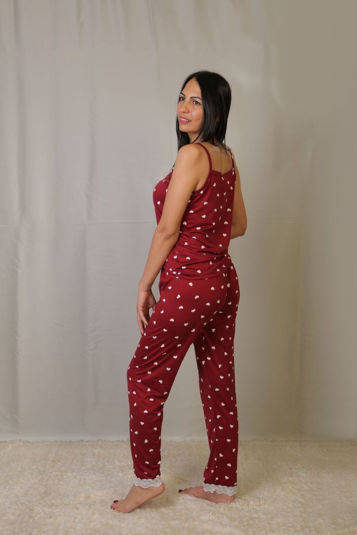 emsal özgür tekstil Kadın İp Askılı Dantel Detaylı Kalpli Pijama Takımı