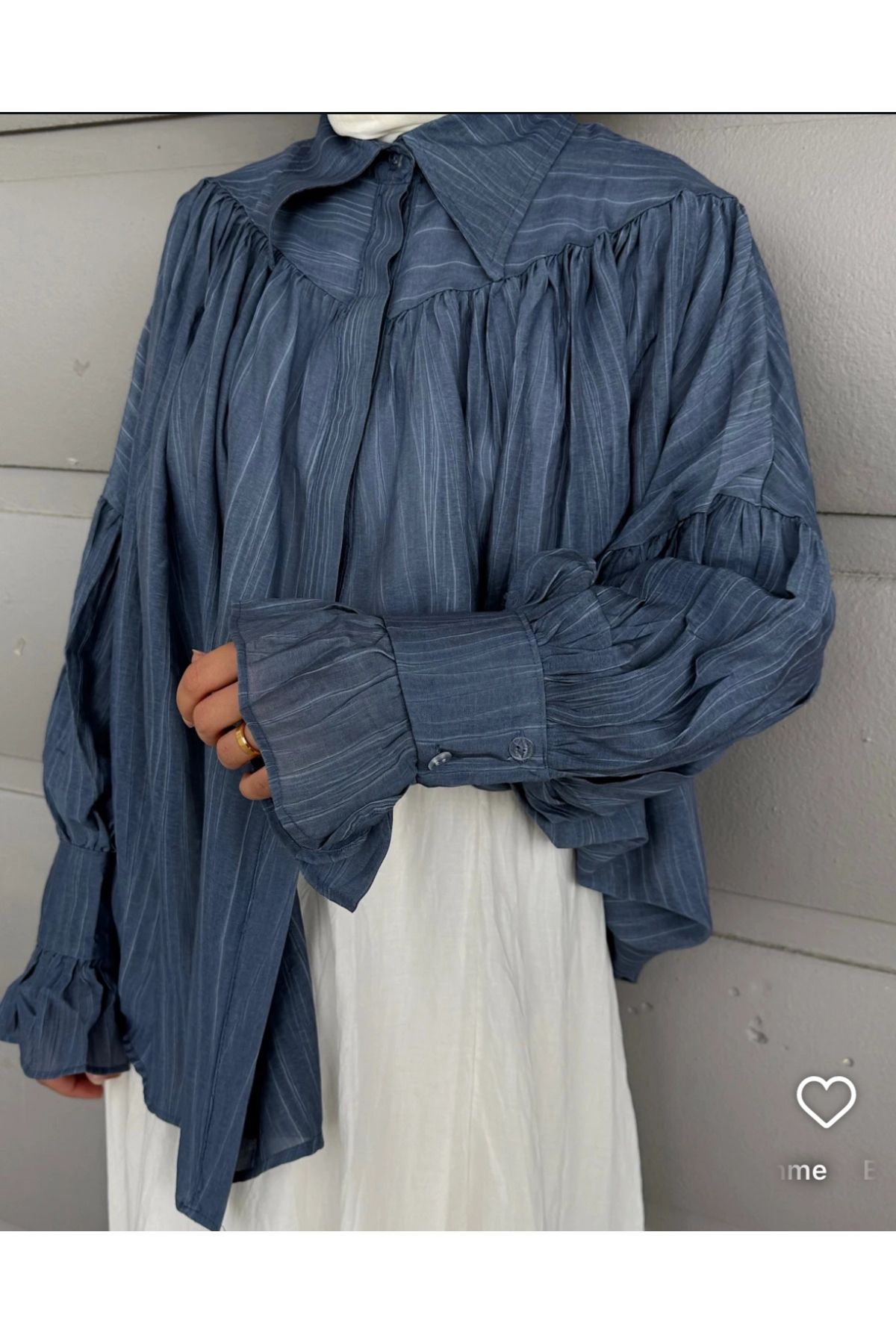 BZ BUTİK Kolları fırfırlı vintage gömlek
