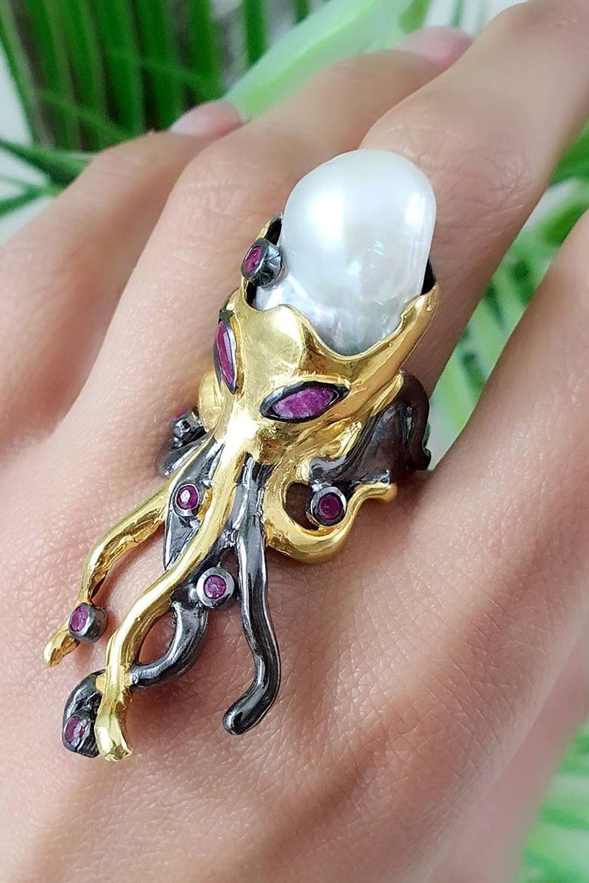 OSESHOP OSEAN MYSTIQUE Barok inci ve yakut taşlı 925ayar gümüş Üzerine altın kaplama Tasarım Ahtapot Yüzük