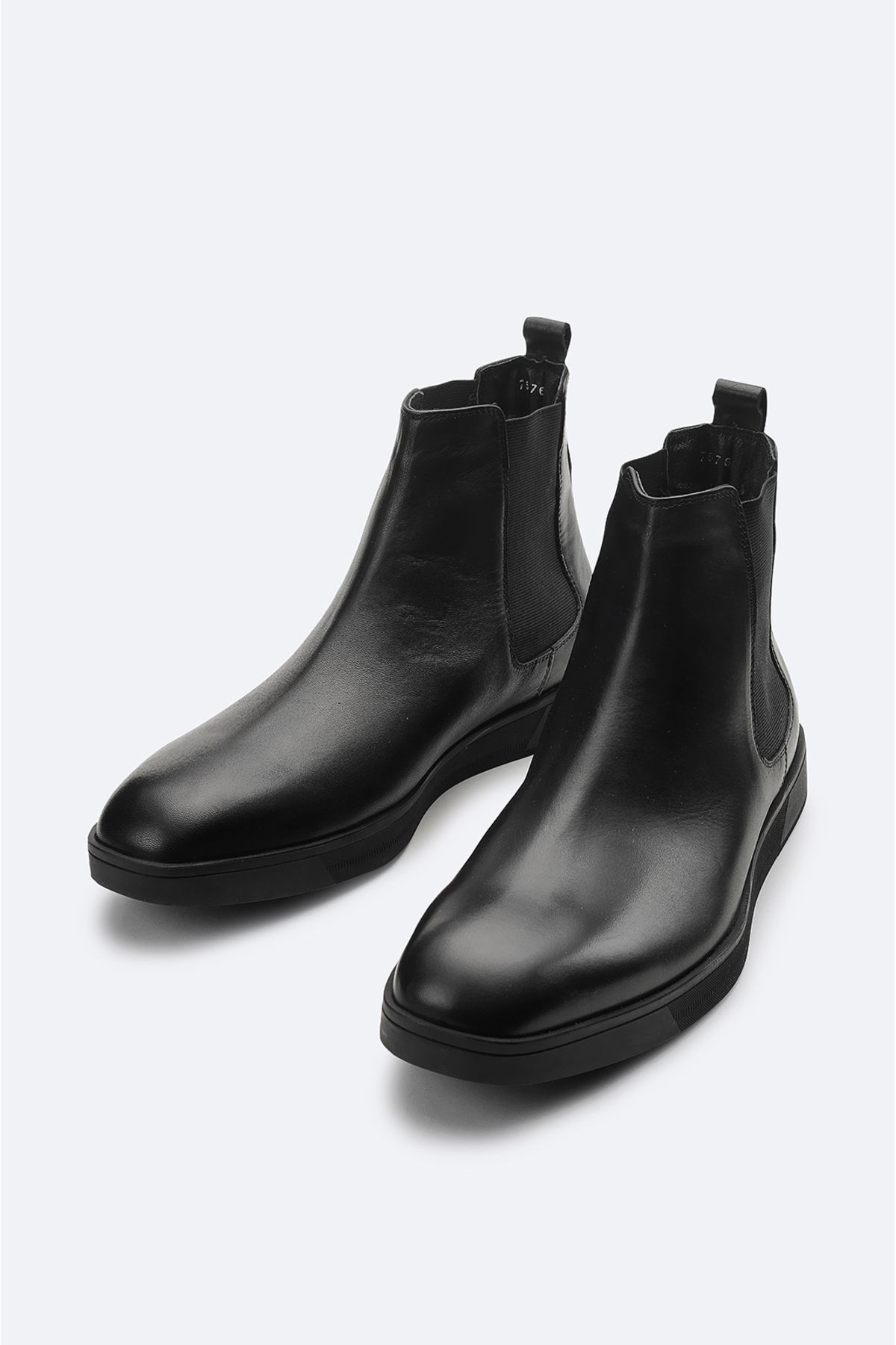 Avva-Men's Black 100% Leather Flexible Sole Chelsea Boots A32y8028 2