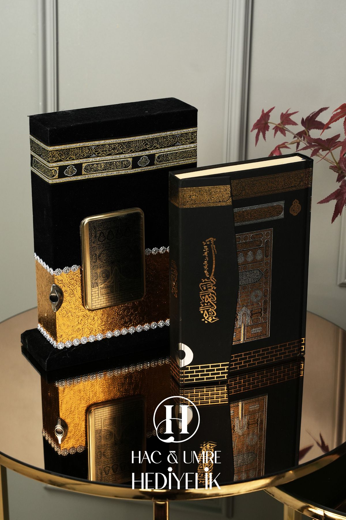 Hac Umre Hediyelik Kabe Muhafazalı Kuranı Kerim | Lüks Kabe Desenli Kuran Kabı ve Kuran Set | Hediyelik Kuran Seti