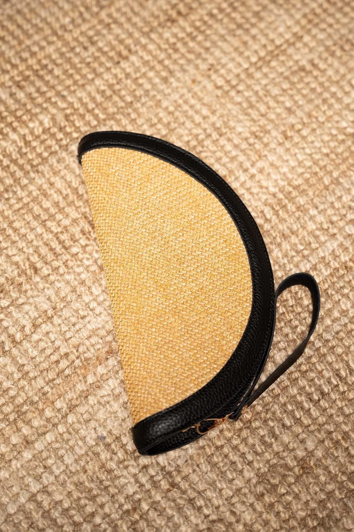 LAMİNTA Areyo Hasır Oval Clutch SİYAH