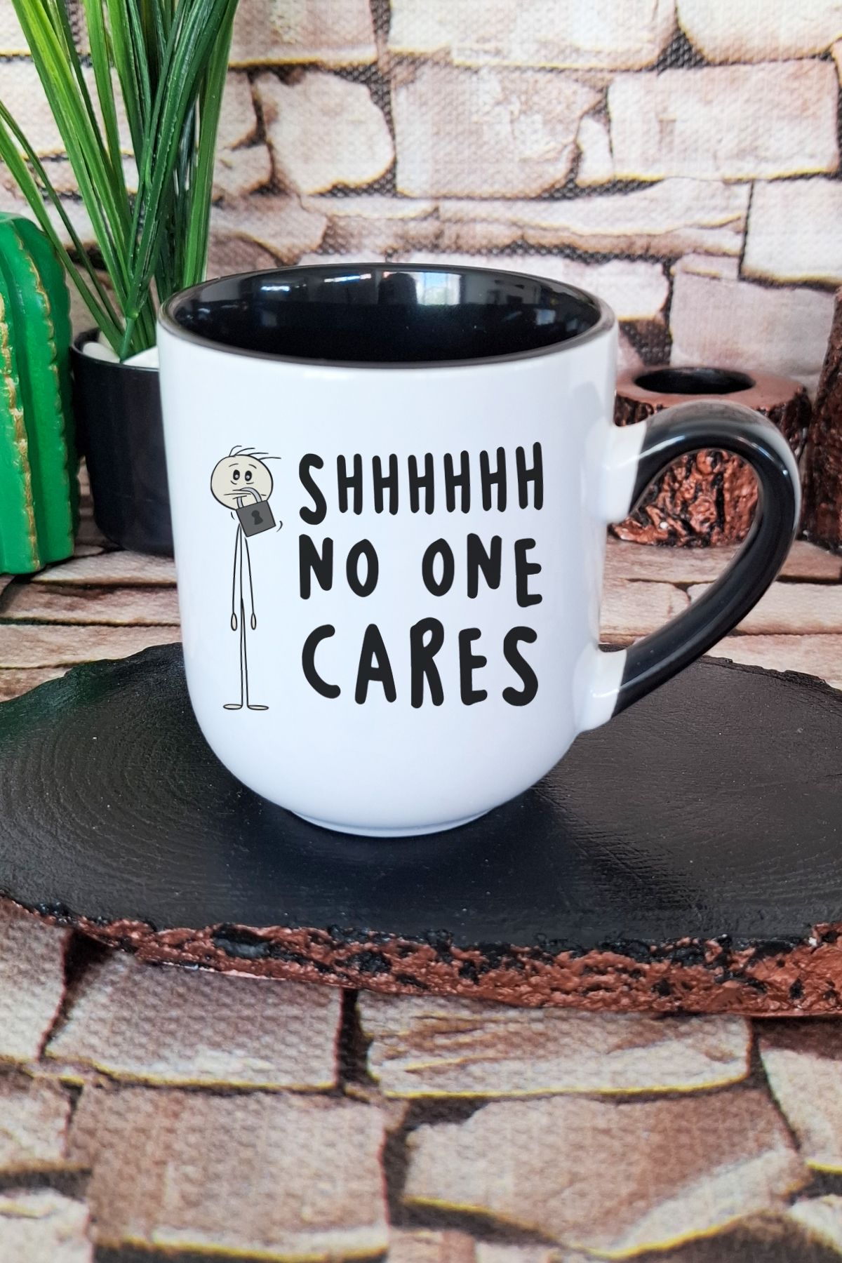 qoeuyl boutique Sarkastik No One Cares Baskılı İçi ve Kulpu Siyah Renkli Premium Kupa Bardak