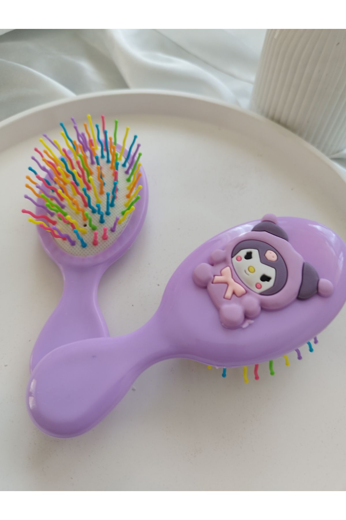 LADYBİRDAKSESUAR Karakterli renkli Çocuk tarağı oval kuurommi sanrio