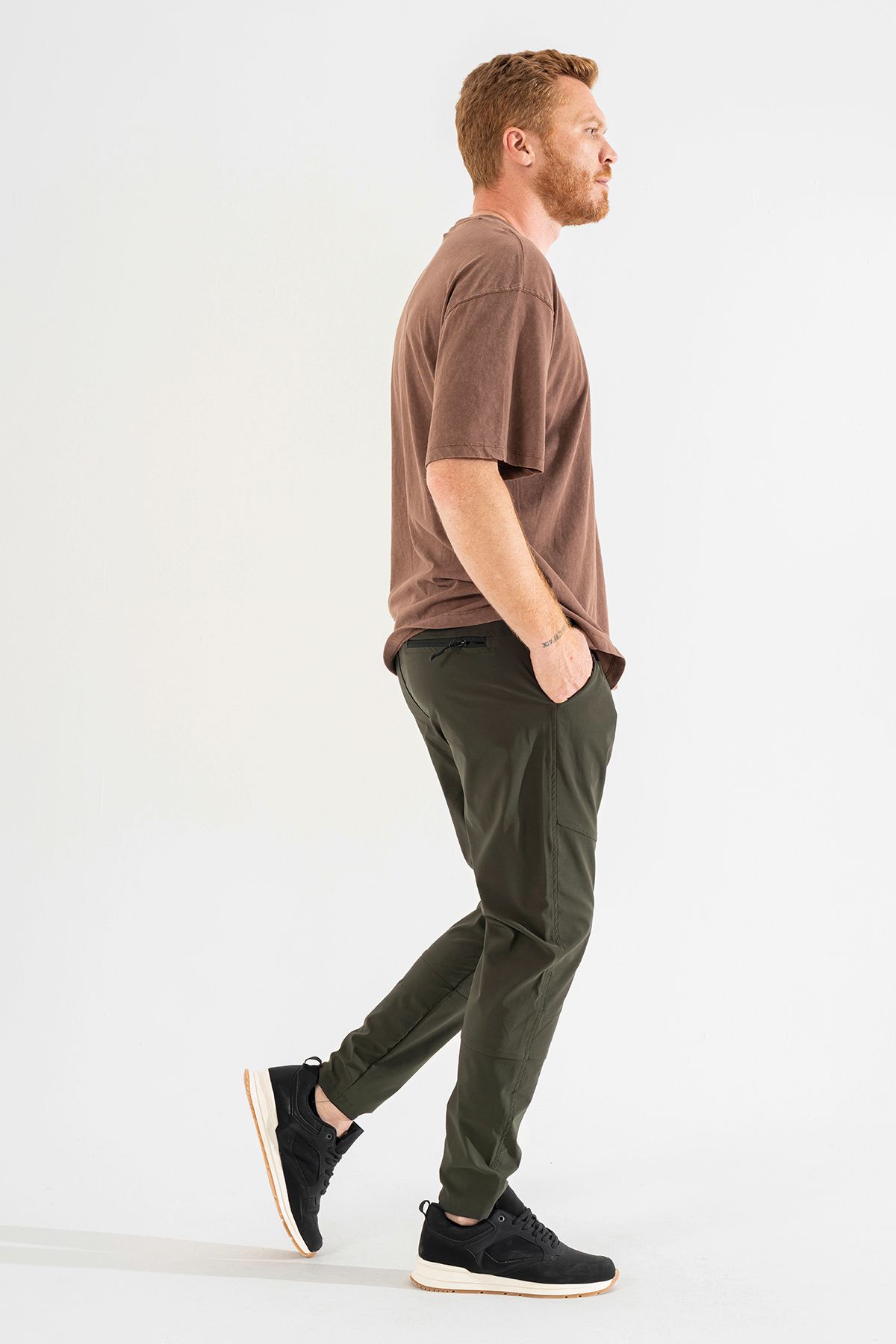 Souris-Men's Khaki Breathable Lycra Stretch Fabric Tight and Ankle-Cuff Jogger Pants 5