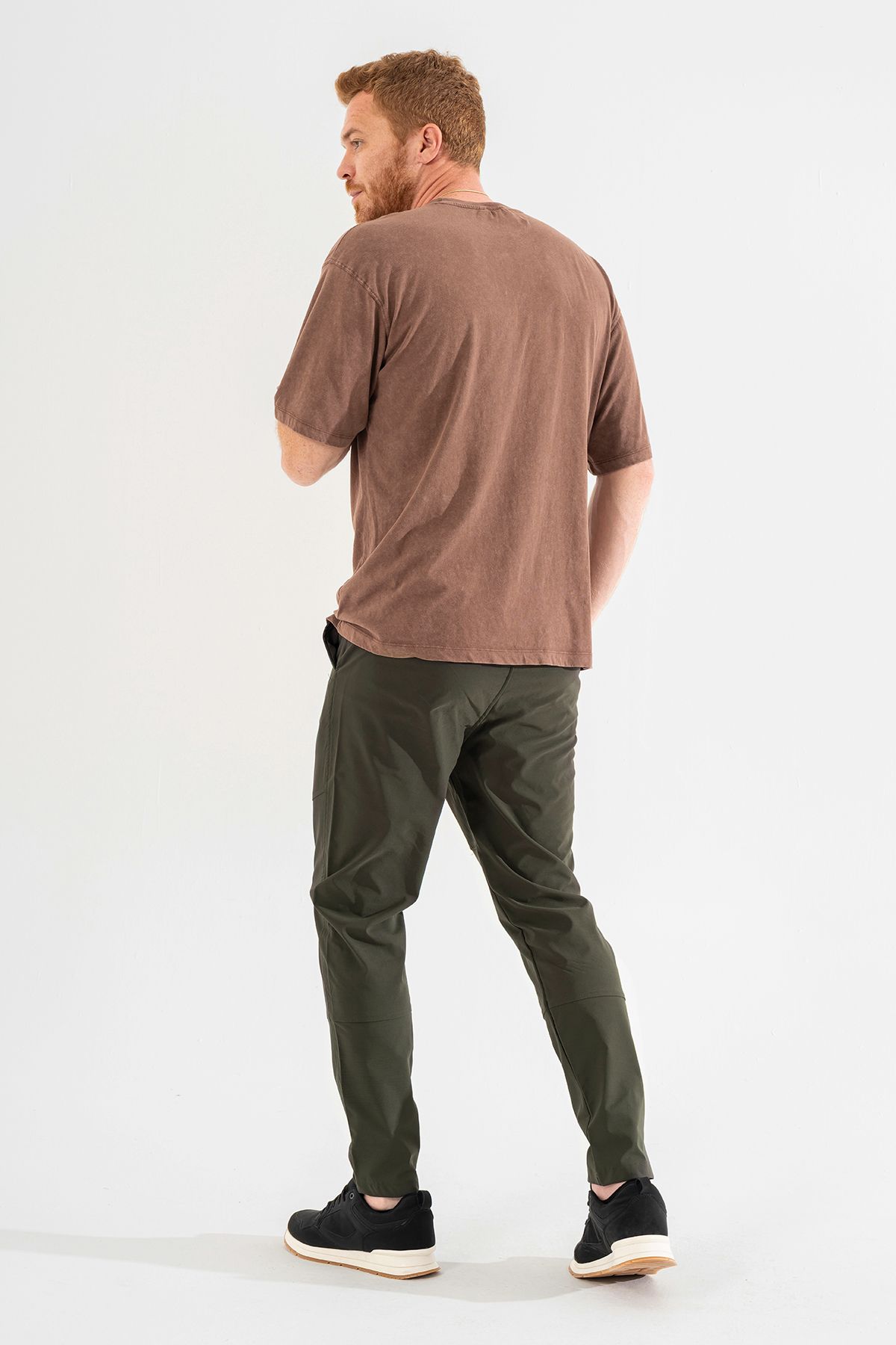 Souris-Men's Khaki Breathable Lycra Stretch Fabric Tight and Ankle-Cuff Jogger Pants 4