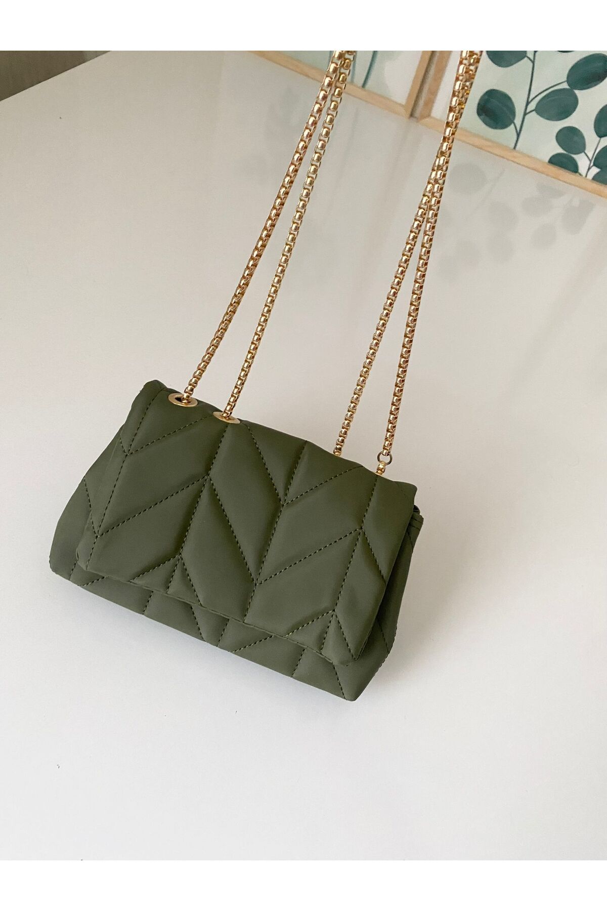 Petek Collection FLORA ZİNCİR ASKILI ÇANTA