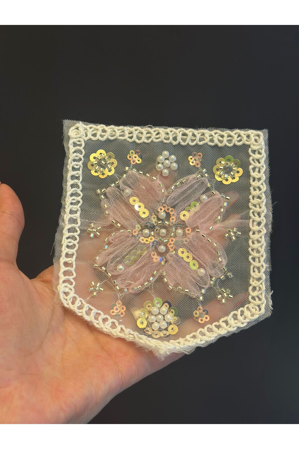 Gönülden Tasarım BONCUK PAYET İŞLEME ÇİÇEKLİ CEP ARMA 14X12 CM Pembe