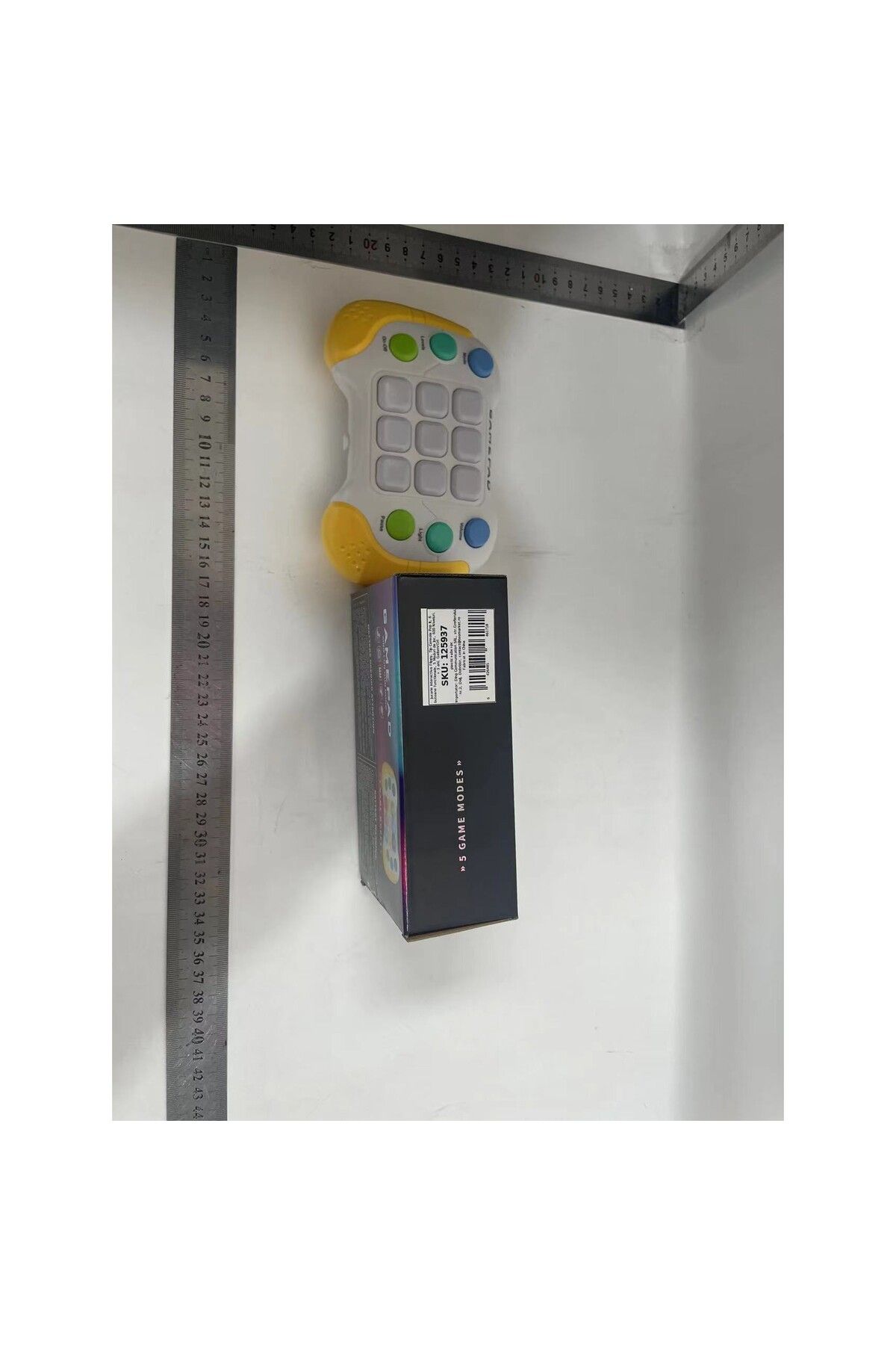 Flippy-Interactive Toy, Pop It Console, 6 Buttons, 5 Modes, 600 Levels, 3 Years, Yellow/gray 7