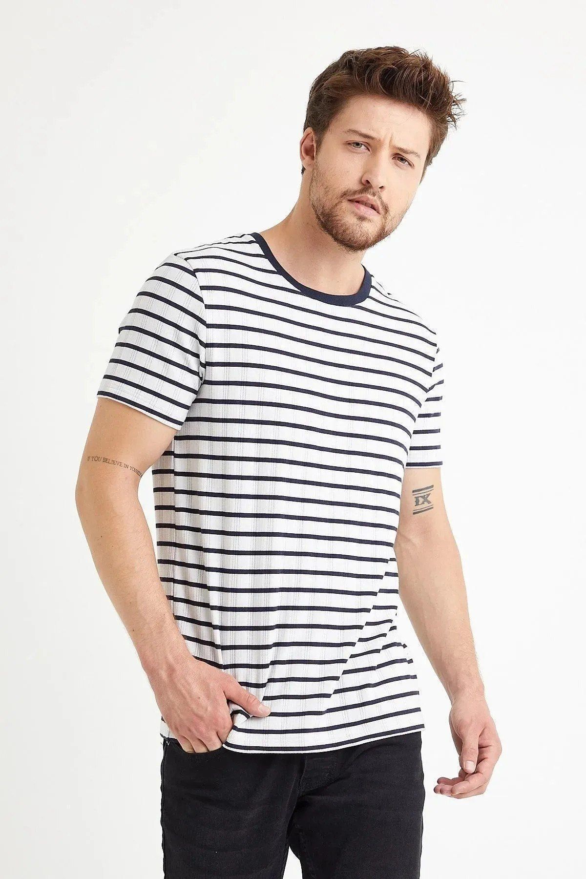 ALDAGÖR Çizgili Bisiklet Yaka T-shirt